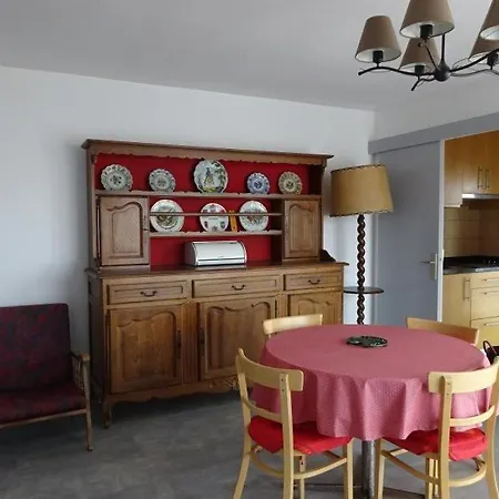 Appart 2eme Etage Avec Balcon Et Place De Parking Apartment Biscarrosse