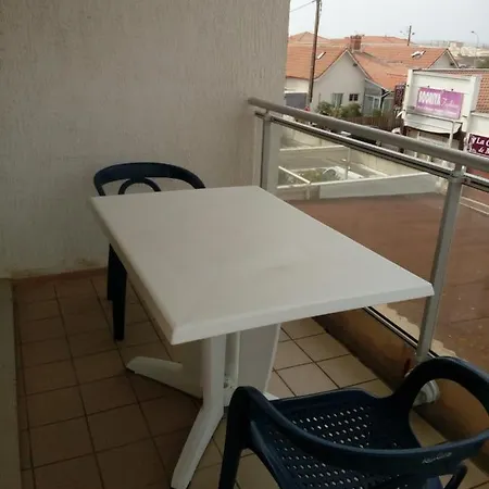Appart 2eme Etage Avec Balcon Et Place De Parking * Biscarrosse