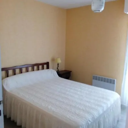 Appart 2ème étage Avec Balcon Et Place De Parking